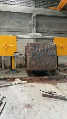 Mesin Gergaji Kawat Berlian CNC Bersertifikat API Berkecepatan Tinggi untuk Pemotongan