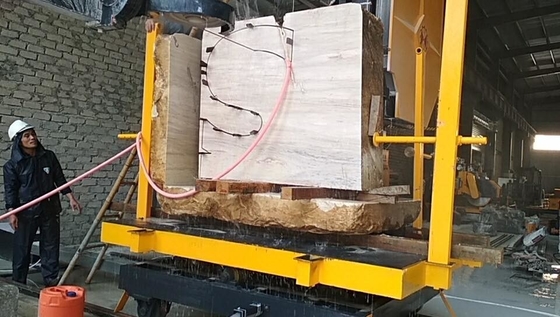 Mesin Gergaji Kawat Berlian 15T CNC untuk Pemotongan Cepat