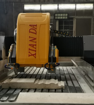 Mesin Pemotong Profil Batu Linier 3 Sumbu 15kw