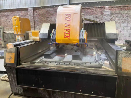 Mesin pemotong tepi batu CNC dengan kedalaman tinggi Kecepatan tinggi untuk marmer