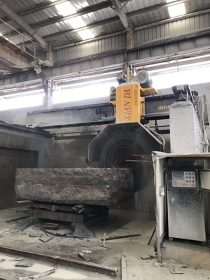 Konsumsi air 15m3/H Mesin pemotong blok untuk granit dan marmer
