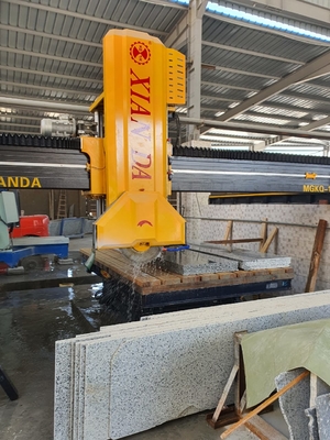 57/67kw Mesin Pemotong Blok Pertengahan Empat Kolom dengan Diameter Bilah 2200-2800mm