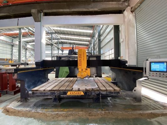 High Precision 4 Axis Bridge Stone Slab Cutting Machine Untuk Fan Bentuk Plat Dan Bentuk Khusus Edge Profiling