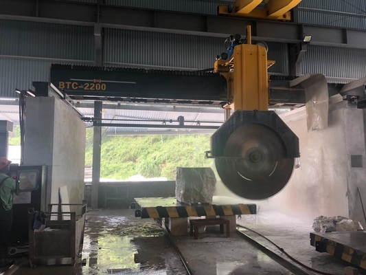 Mesin pemotong blok untuk granit dan marmer