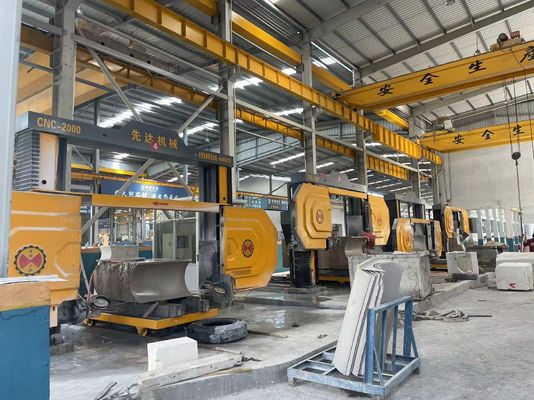 CNC Control Diamond Wire Saw Machine Efisiensi Tinggi Pemotong Granit Marmer Discovery 4 -2000/2500/3000
