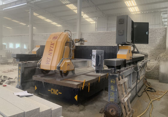 Mesin pemotong profil batu untuk pemotongan linier dan penggilingan