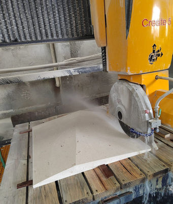 Xianda Merek Italia Sistem 5 sumbu CNC Bridge Saw Otomatis Marmer Granit Kuarsa Slab Milling Machinery Dapur Sink Countertop Membuat Mesin Pemotong Batu Harga Pabrik