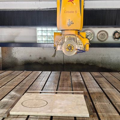 Membuat mesin pemotong gergaji jembatan 450/600 dengan kontrol CNC dan fitur keselamatan