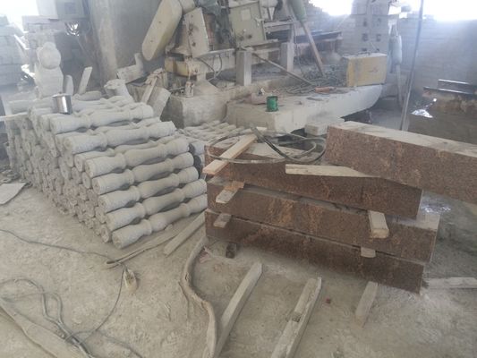 Mesin Pemotong Baluster Efisiensi Tinggi 4PCS dengan Kontrol PLC / CNC dan Diameter Pengolahan Maksimum 500mm untuk Pengolahan Batu