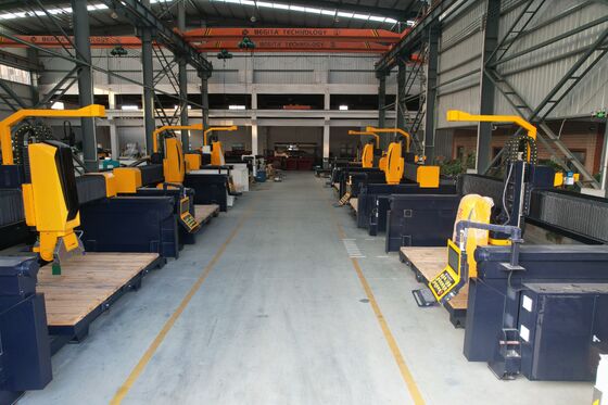 Mesin pemotong jembatan 5 sumbu otomatis dengan sistem DDX untuk pengolahan batu 3200 × 2000 × 180 mm