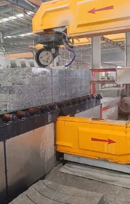 Mesin gergaji kawat CNC vertikal dengan kontrol PLC untuk pemotongan batu, konsumsi air 4m3/H, panjang kawat 20-50m