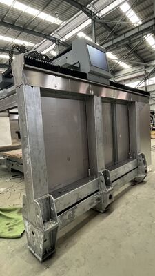 CE 5-Axis Bridge Stone Cutter Sistem DDX Italia 900mm Saw Blade dengan Pintu Pelindung Pintu Opsional