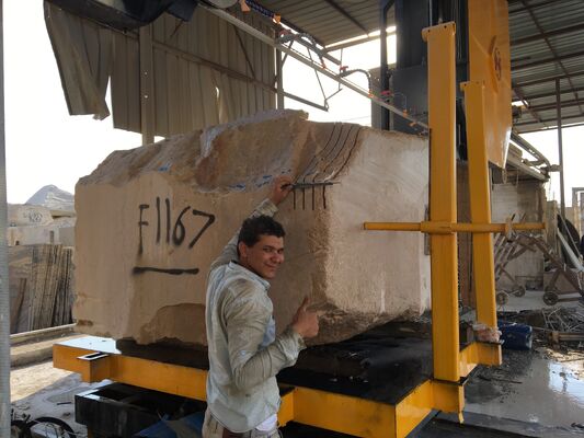 PLC Control Diamond Wire Saw Machine dengan Synchronous Screw Drive untuk 3000×3000×1500 mm Marble dan Granite Block Dividing