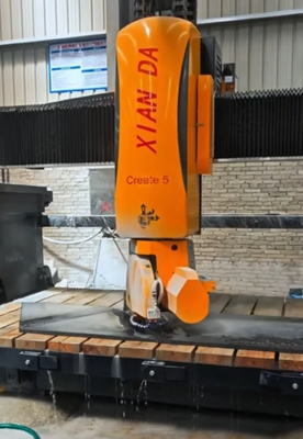 5 Axis Bridge Saw Cutting Machine with 15kw Main Power and Automatic Table Movement