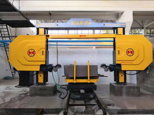 Mesin Gergaji Kawat Berlian CNC 5 Sumbu Xianda Discovery untuk Membentuk Kolom Lengkung 3D Granit Marmer Pemotong Profil Batu
