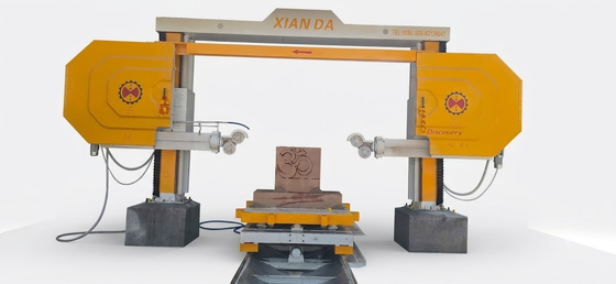 Discovery 4 CNC Diamond Wire Saw Machine dengan meja kerja servo-driven 360 ° dan kecepatan pemotongan 20-40 M/S untuk pemotongan batu presisi