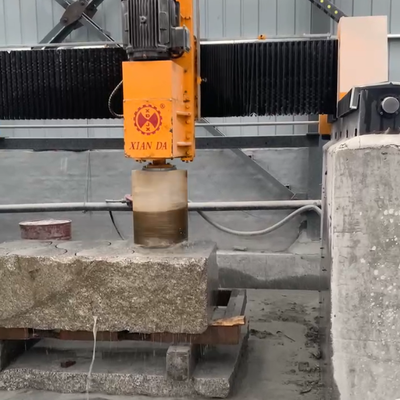 Mesin Gergaji Kawat Berlian CNC Vertikal dengan Rotasi Sumbu-A 360° dan Motor Utama Magnet Permanen untuk Pemrofilan Batu 2300mm