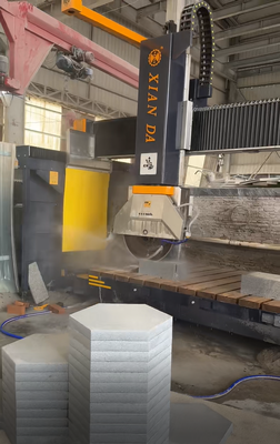 Mesin pemotong gergaji jembatan CNC 5 sumbu dengan putaran pisau 360 ° dan ukuran pengolahan 3200x2000mm untuk pembuatan batu