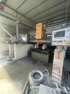 CNC Bridge Type Linear Cutting and Milling Machine dengan 3 Axis CNC System untuk Max 3500mm Processing Length dan CE ISO9001 Certification