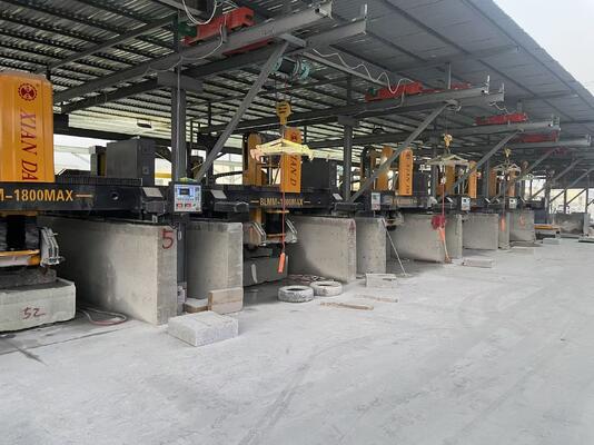 CNC Bridge Type Linear Cutting and Milling Machine dengan 3 Axis CNC System untuk Max 3500mm Processing Length dan CE ISO9001 Certification