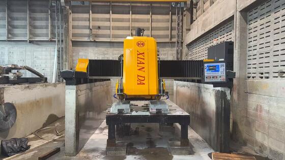BLMM-1800 Mesin pemotong profil batu CNC 3-sumbu dengan panjang pemrosesan maksimum 3500mm dan struktur tipe jembatan