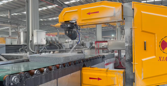 Mesin gergaji kawat berlian CNC vertikal dengan rotasi penuh 0-360 ° sumbu A, motor utama magnet permanen, dan kecepatan kawat yang dapat disesuaikan tinggi 20-40m/s