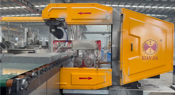 Mesin gergaji kawat berlian CNC vertikal dengan rotasi penuh 0-360 ° sumbu A, motor utama magnet permanen, dan kecepatan kawat yang dapat disesuaikan tinggi 20-40m/s