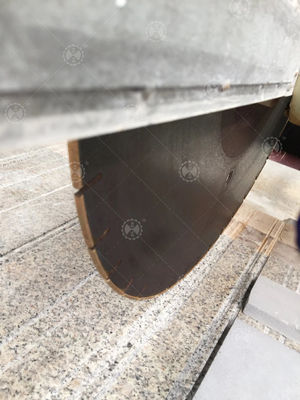 Mesin Pemotong Tepi Batu Empat Pisau Untuk Slab Kolom