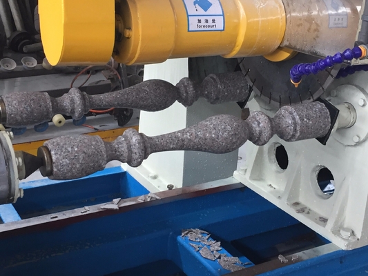 Mesin Bubut Batu PLC Mesin Pemotong Batu Pilar Tunggal Profiling Untuk Balust